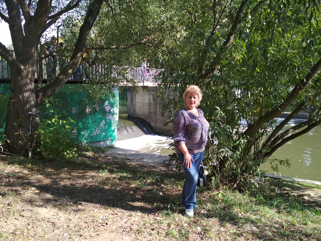 740D686B-49B6-48F8-B87C-233AB0015E4C