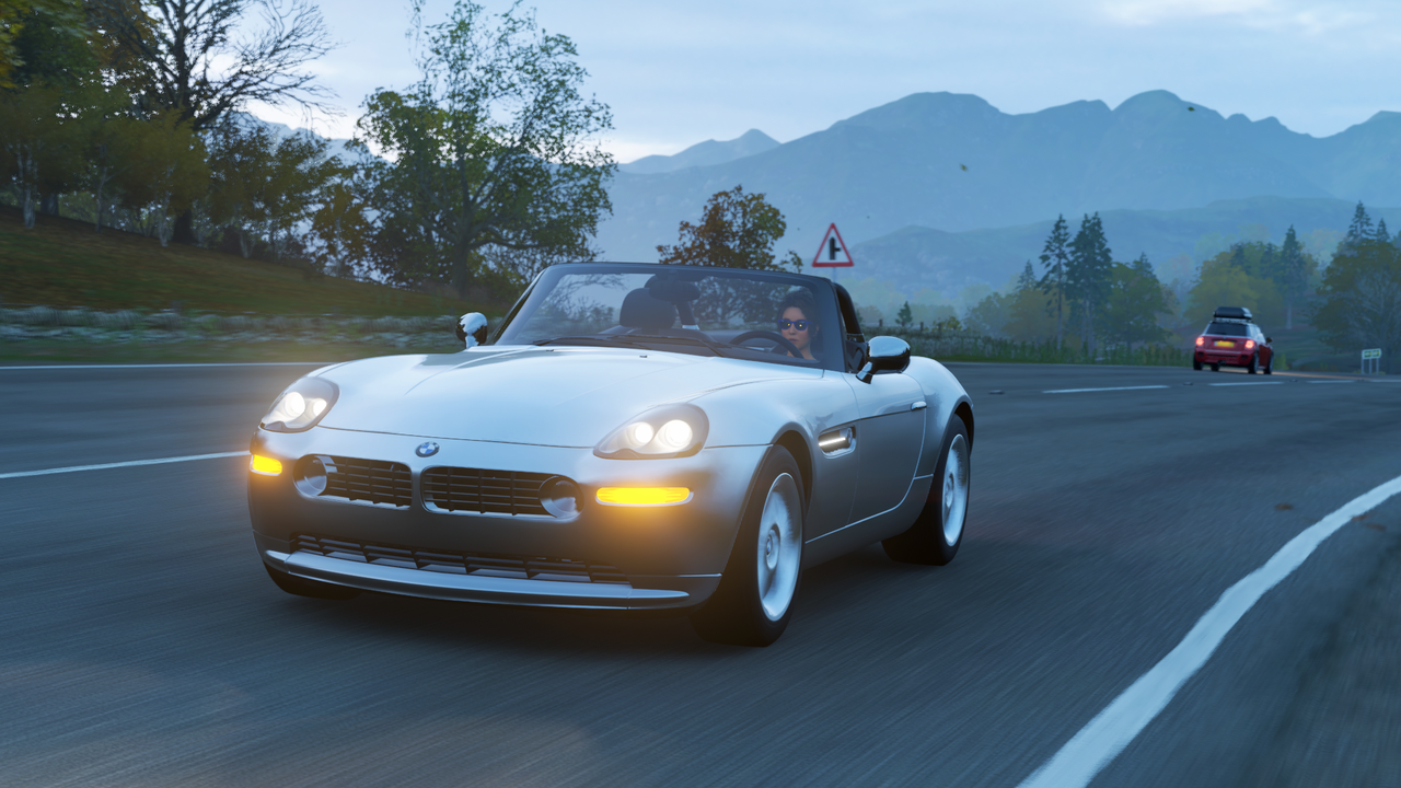 FH4-BMW-Z8-2.png