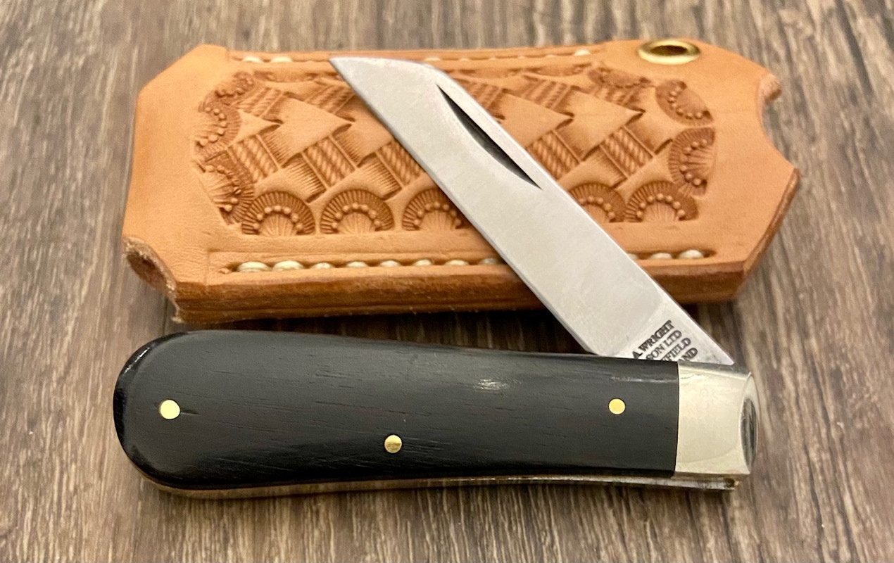 90481122-27F6-4E0D-8665-986C55ABF195