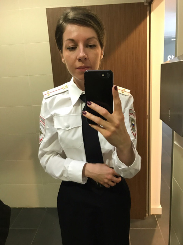 4F52DFA1-6286-4C4E-B63C-9DD7A36C87FA