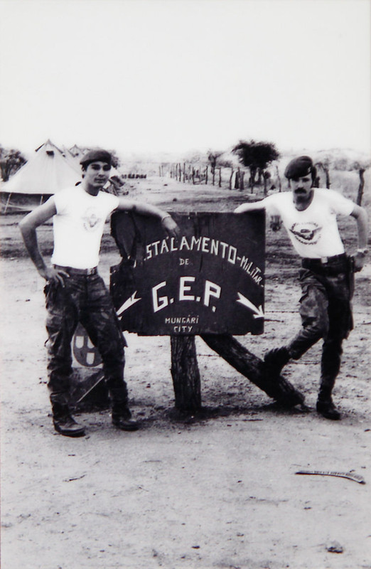 16-Destacamento-de-Mung-ri-Alferes-Milicianos-Comandantes-d