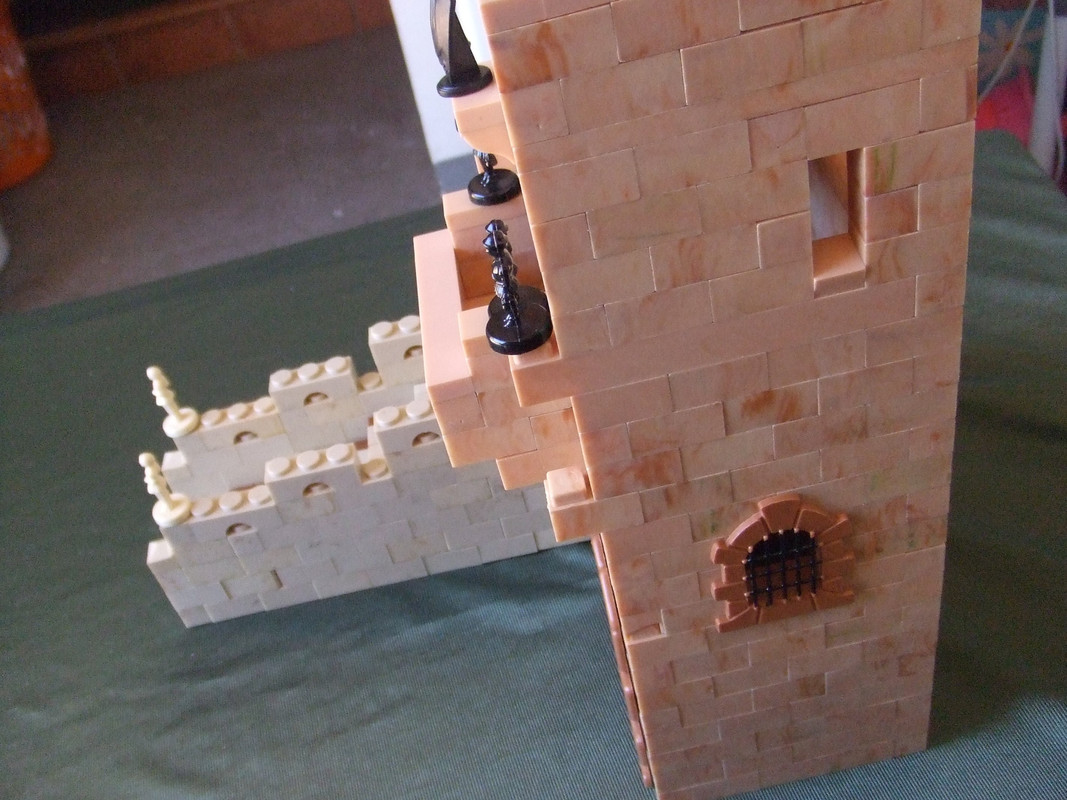 torre con escalera 012