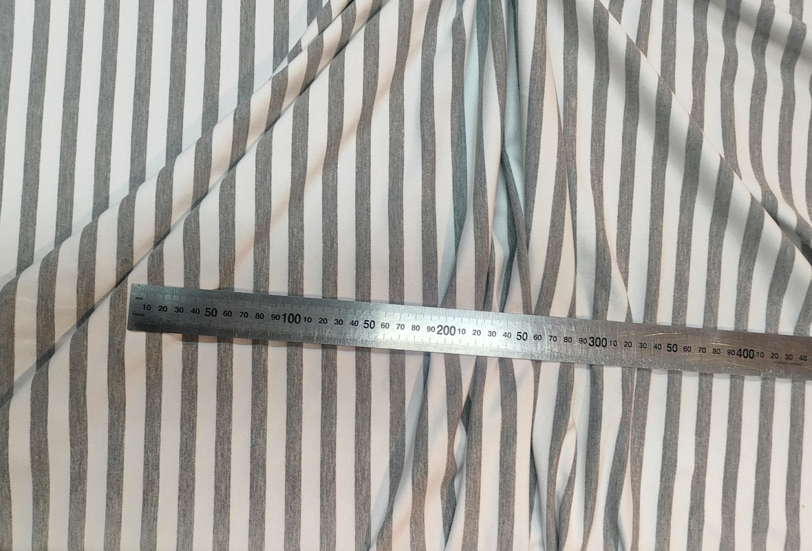 бретока белая  сер меланж