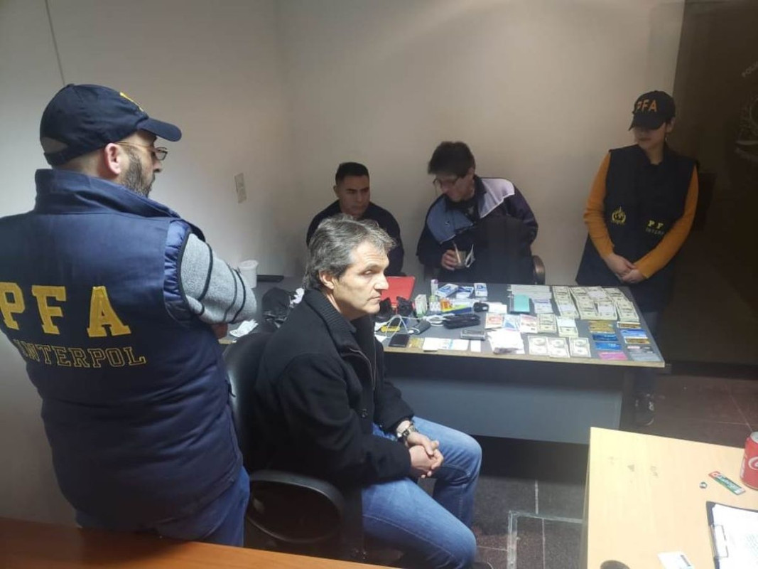 Argentina aprueba extradición a México de Carlos Ahumada