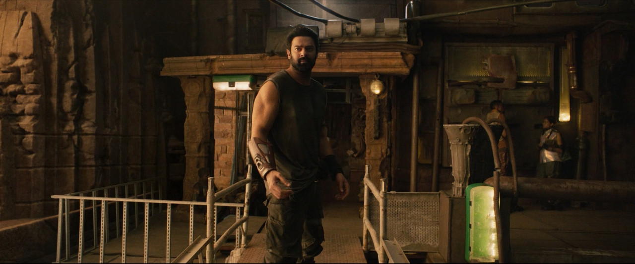 Kalki 2898 AD (2024) (1080p AMZN WEB-DL x265 SAMPA).mkv_snapshot_01.02.28.625