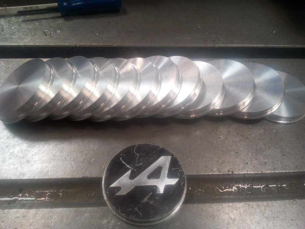 15605282331222085976346