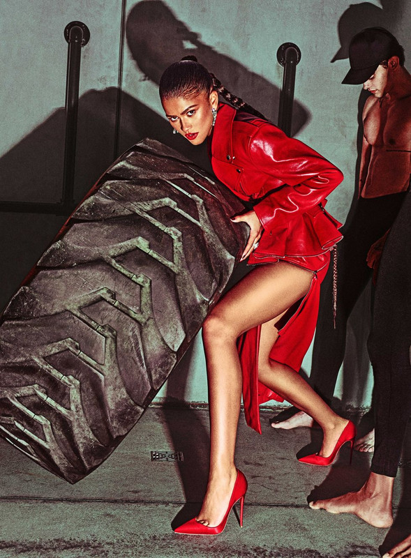 elm090123wlzendaya-043-digital-1-64e4e7756df40.jpg