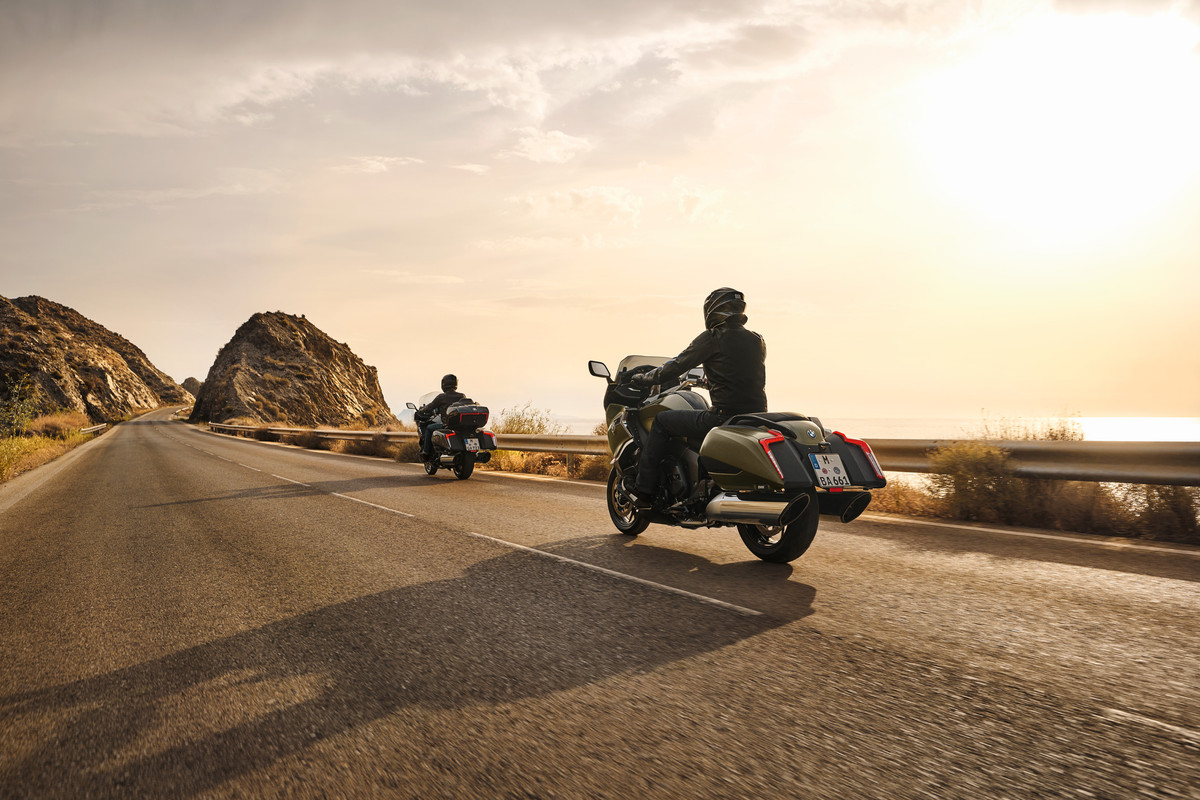 P90440553_highRes_bmw-k-1600-grand-ame