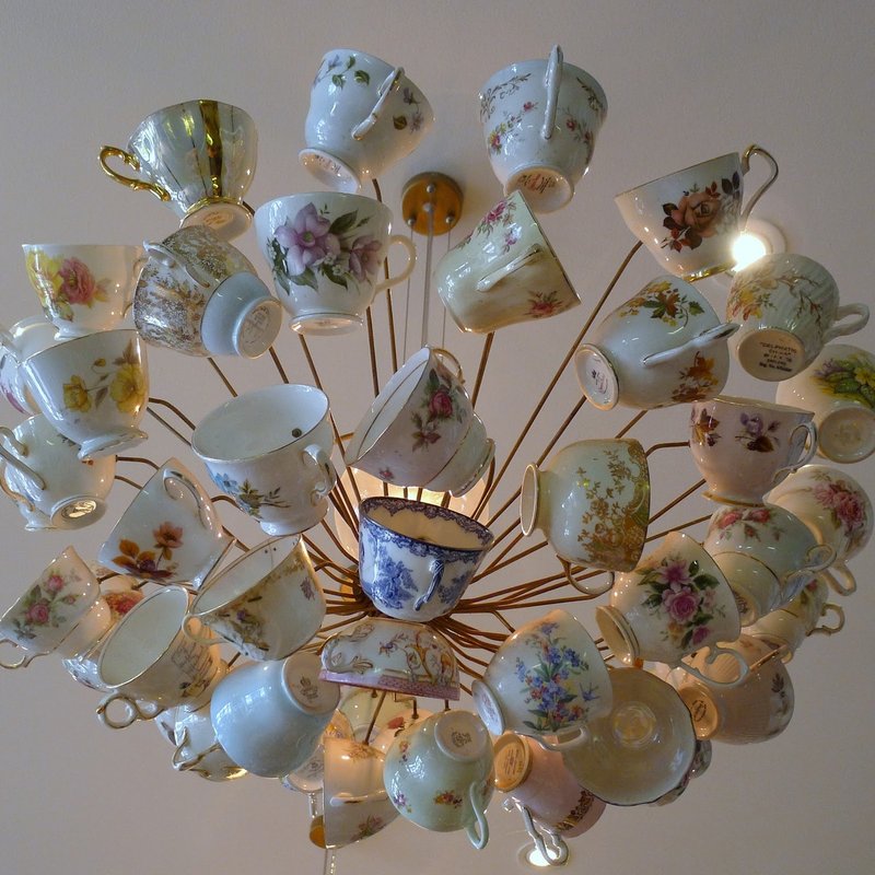 light-teacups.jpg