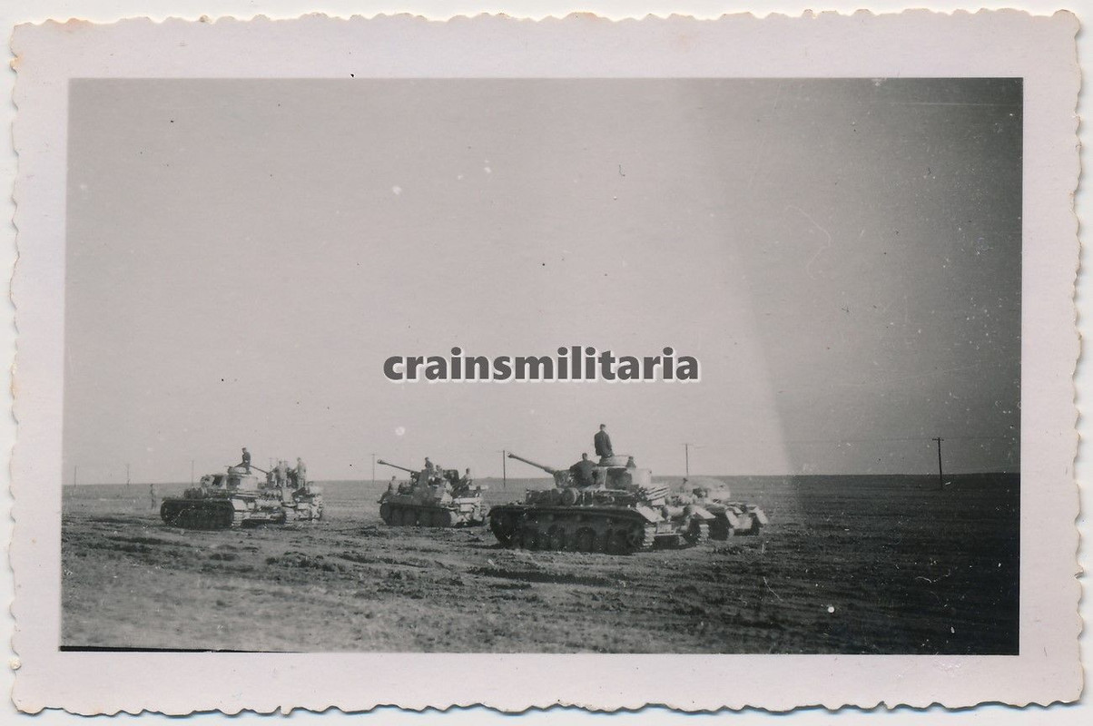 Orig. Foto Vormarsch Panzer IV Tank u. Panzerjäg