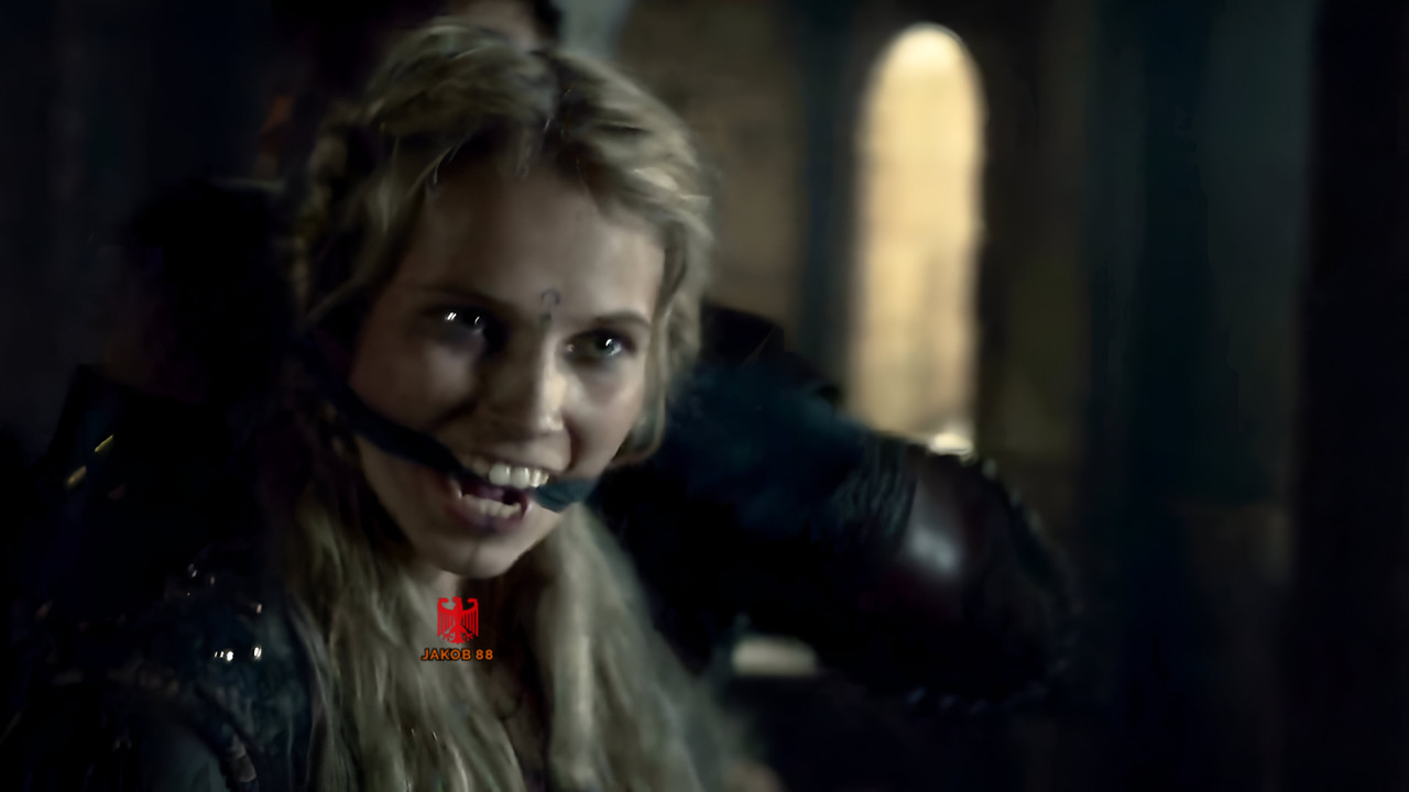 Thea Sofie Loch Næss 3 - The Last Kingdom S03E01