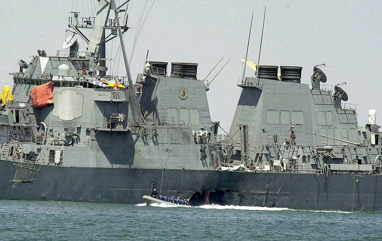 USS-Cole.jpg