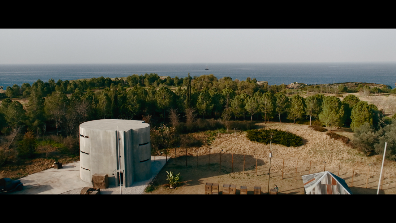 mpv-shot_The.Ministry.of.Ungentlemanly.Warfare.2024.2160p.UHD.BDREMUX.HDR.HEVC-Нечипорук_00_27_42_00