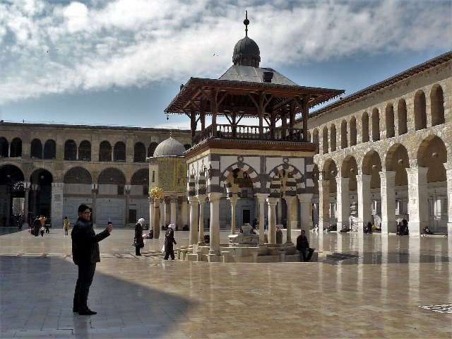 MUSEO ARQUEOLOGIA-CIUDAD VIEJA-GRAN MEZQUITA OMEYA - SIRIA.- CUNA DE CIVILIZACION.-MUSEO AL AIRE LIBRE (8)