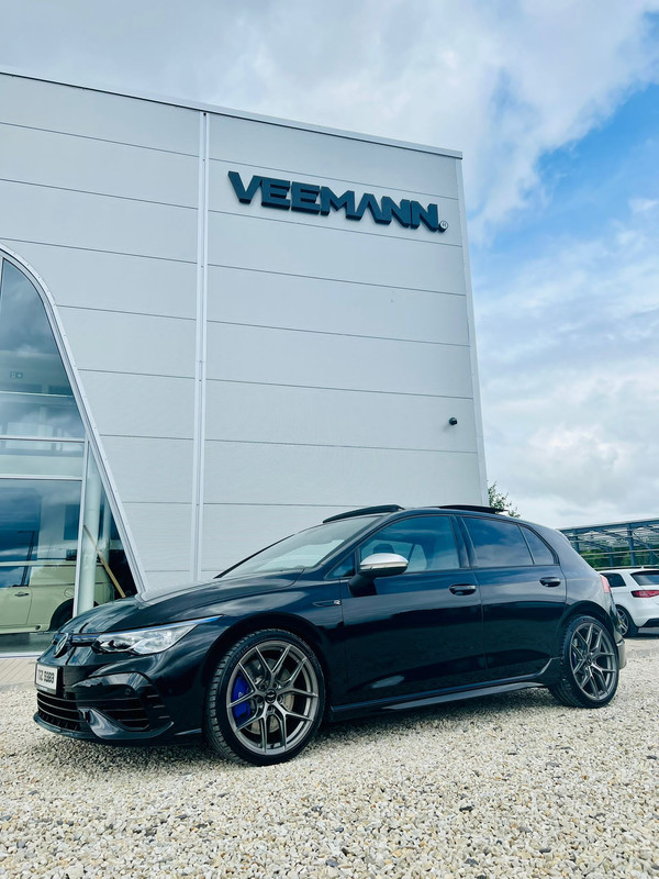 D3525035-35C4-4BB8-93EC-77E600A27069