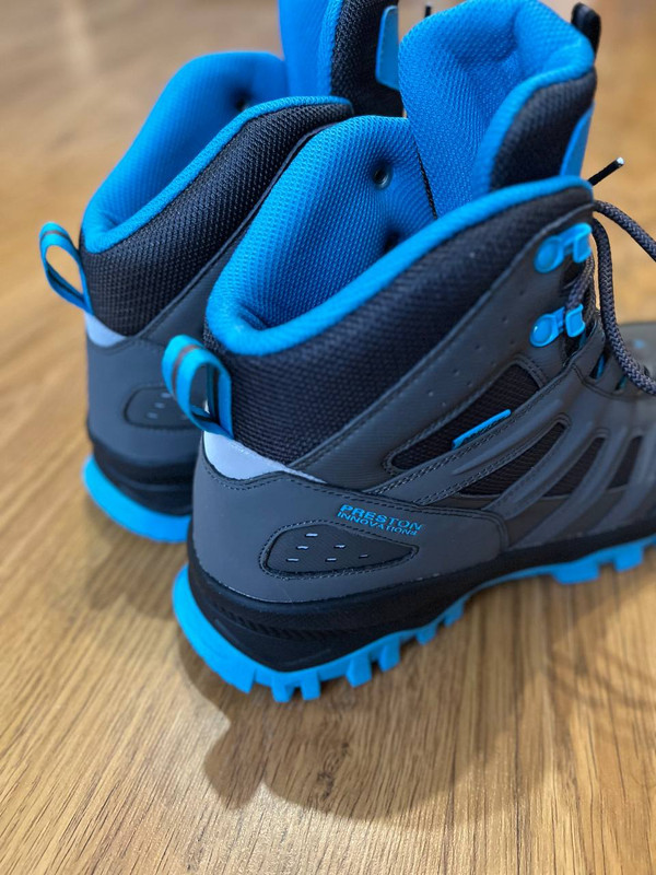 photo 2025 12 07 19 33 48