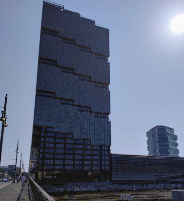 DSC-0940-2.jpg