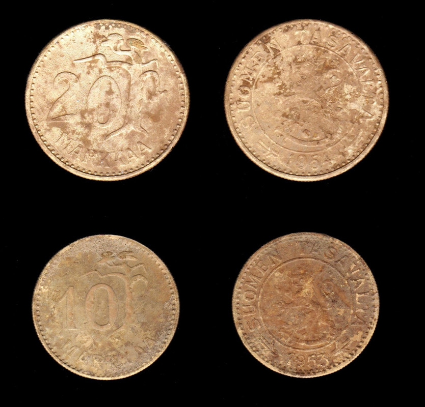 2014-07-07 @23-54-00 - 10mk (1953) ja 20 mk (195