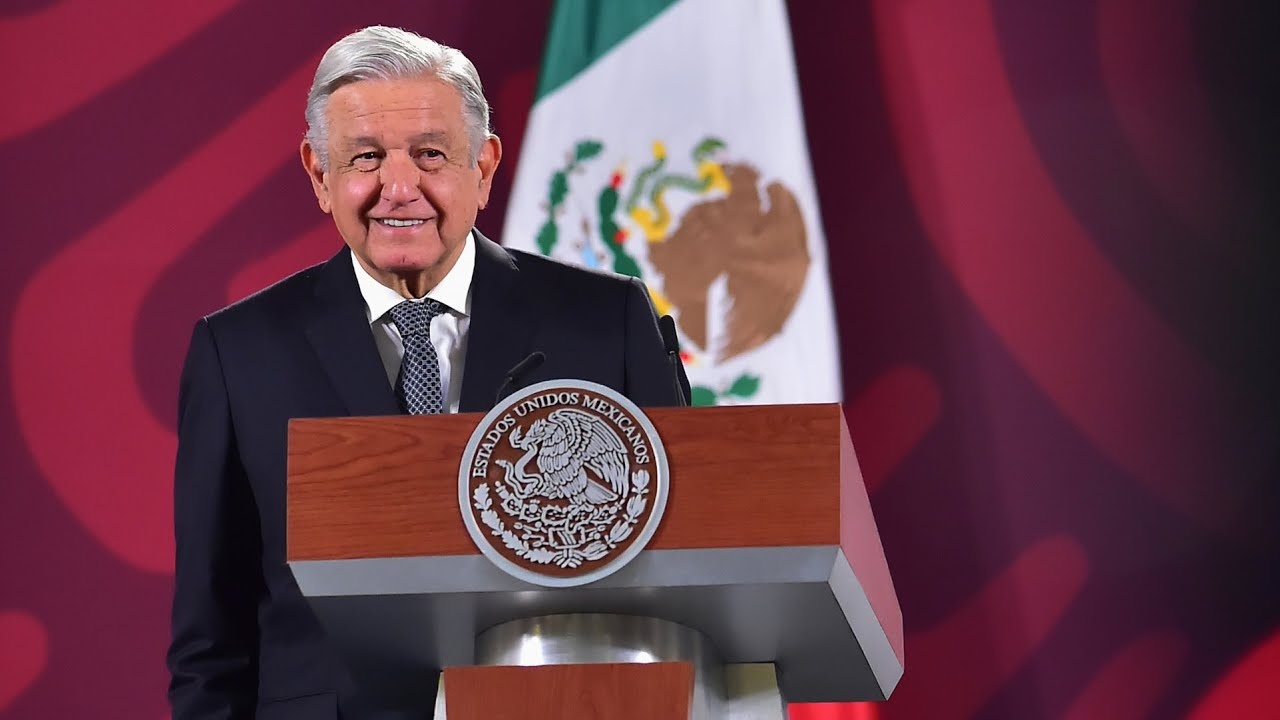 AMLO niega que satélites rusos vayan a espiar en México