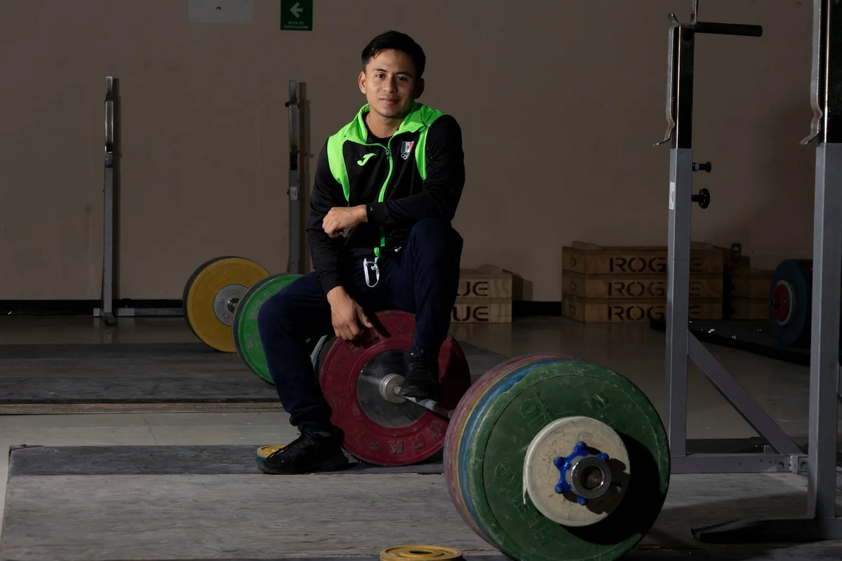 José Poox, el atleta campechano que se lleva el Mundial de Halterofilia