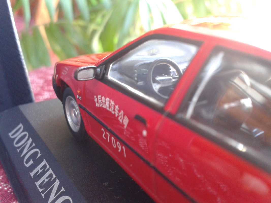 2000 Dongfeng Fukang 988 Sedan “Taxi de Beijín” (Ixo - nº 38 Taxis del Mundo) (11)