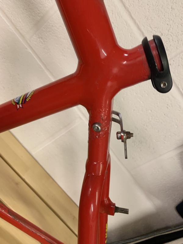 AB2AC155-567D-44E9-8915-32F9C51BDBDA