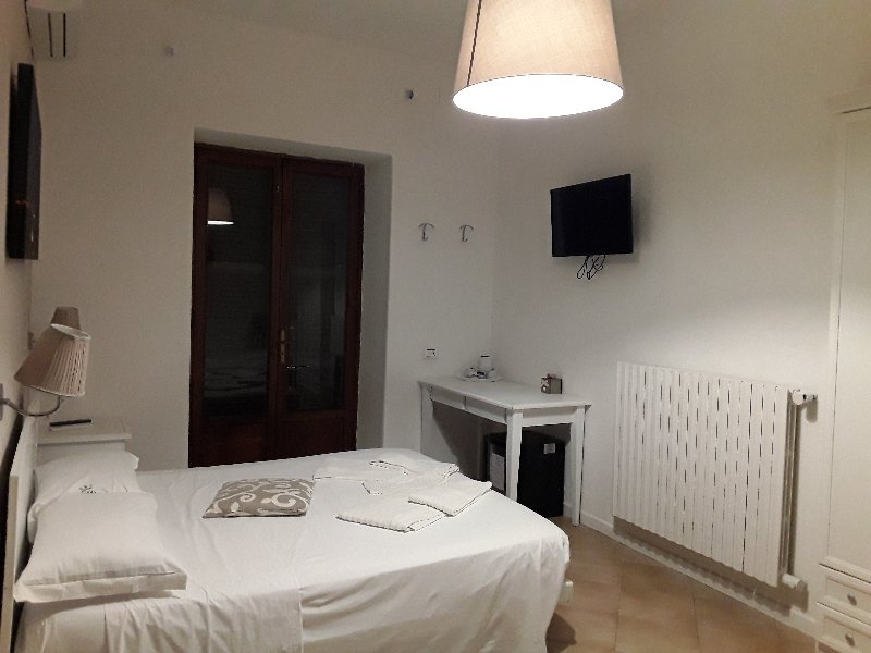 Italia y sus pueblos-2018/2019/2023 - Blogs de Italia - ISLA DE ISCHIA-21-9-2018 (12)