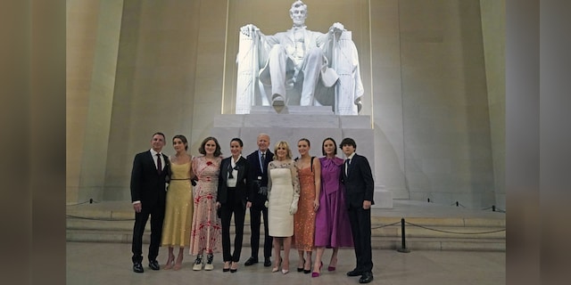 FF5412E2-C55C-42A5-8C4D-EFF542ABD767