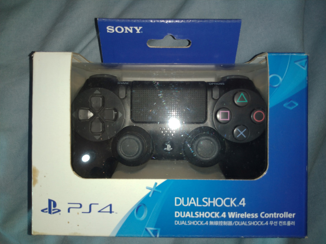 PS4 Pro 1TB CUH 7017B 2 Controles modelo novo ( Sold )  Fórum Outer Space  - O maior fórum de games do Brasil