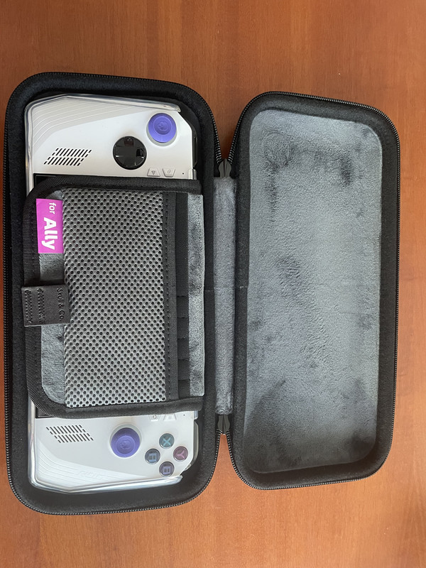 765F8E67-0B29-4B64-9FE1-771A90372C8E