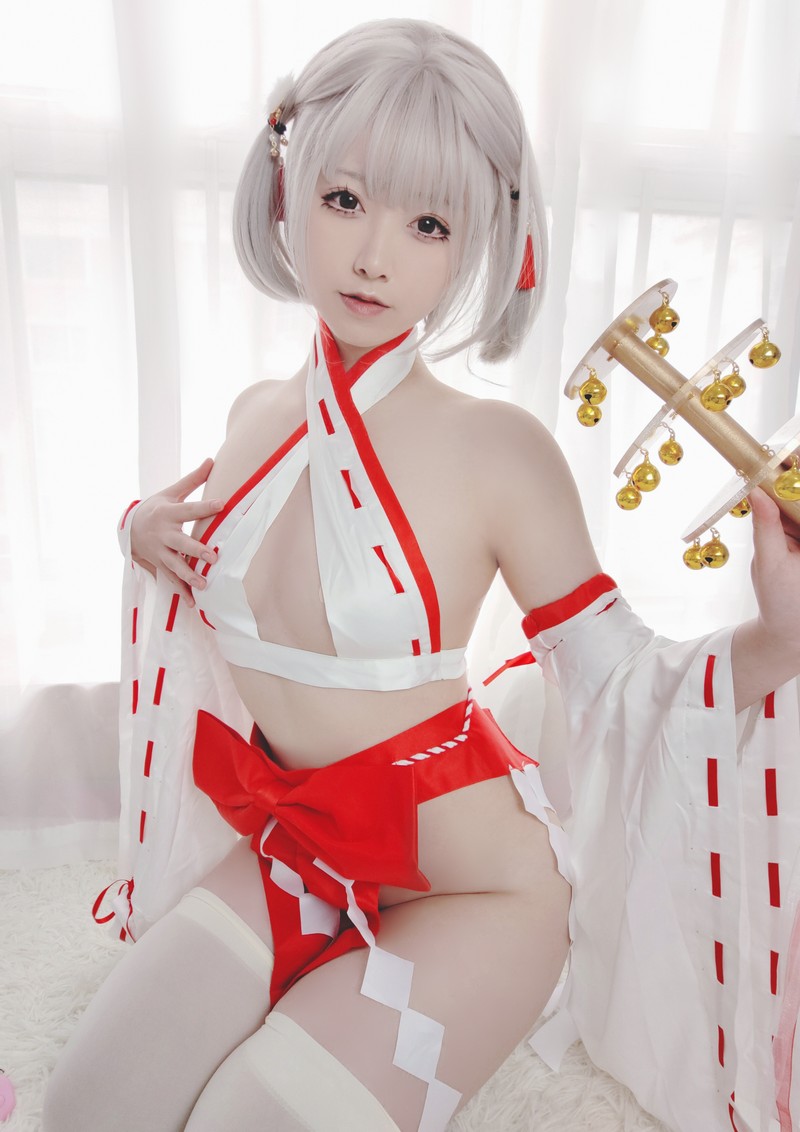 Asagiriai（愛ちゃん）巫女服自拍写真图集 40P 高清美图合集 (150MB)插图
