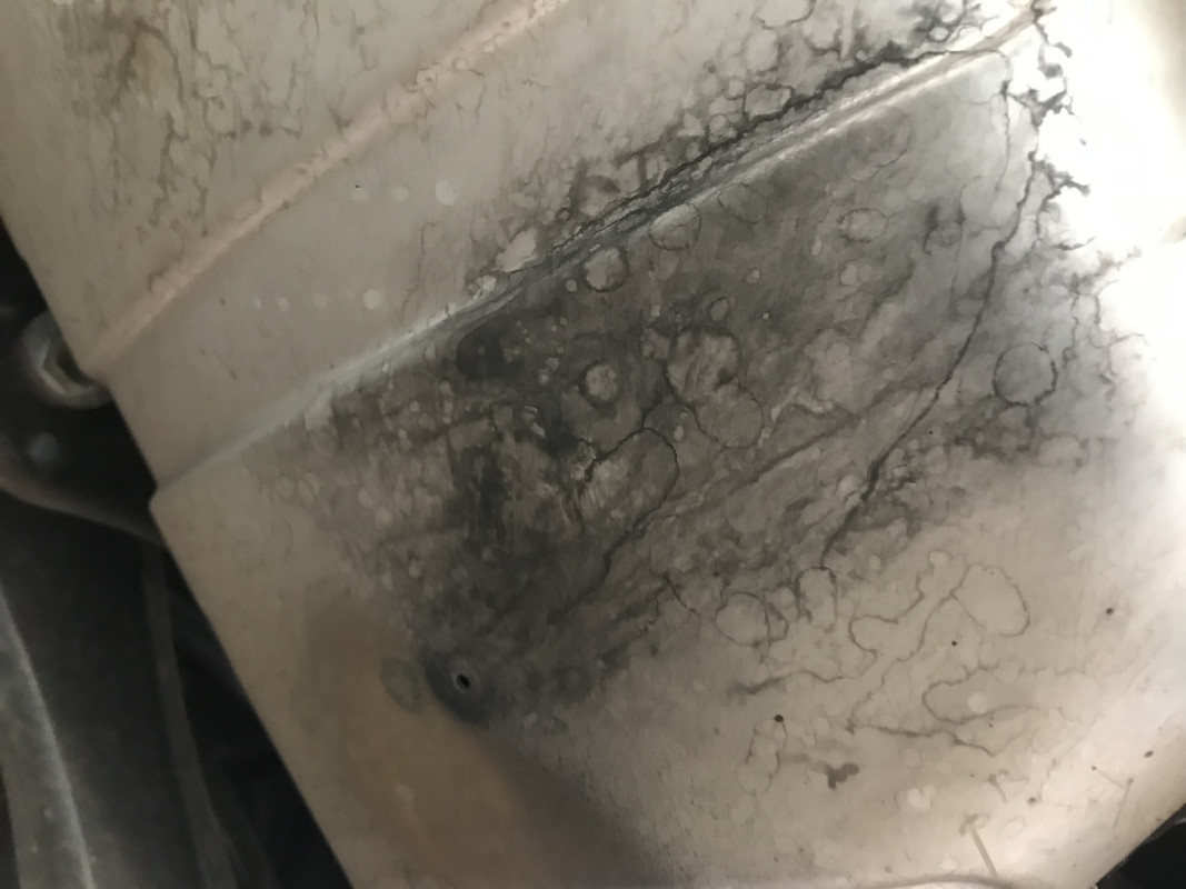 DECFE656-319B-4D20-BD5D-8A0F3471B9AB