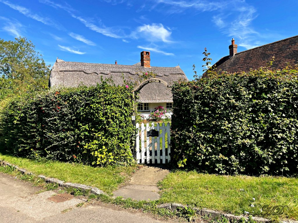 Cottage-Village-HD.jpg