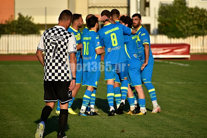 , &Tau;&epsilon;&lambda;&iota;&kappa;ό&sigmaf; &Kappa;&upsilon;&pi;έ&lambda;&lambda;&omicron;&upsilon; &Mu;&epsilon;&sigma;&sigma;&eta;&nu;ί&alpha;&sigmaf;: &Phi;&omega;&tau;&omicron;&rho;&epsilon;&pi;&omicron;&rho;&tau;ά&zeta; &alpha;&pi;&omicron; &tau;&eta;&nu; &Pi;&alpha;&rho;&alpha;&lambda;ί&alpha;