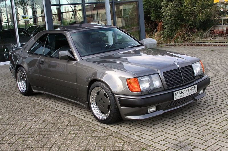 Mercedes-300-CE-6-liter-AMG-Widebody-09.jpg