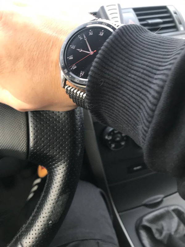 Influencer-Loved F16095/1 Watch Battery main image 0