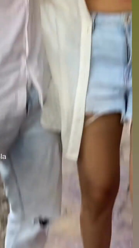 Hindi unknown actress navel zoom in white and red bikini.mp4_snapshot_00.09.944