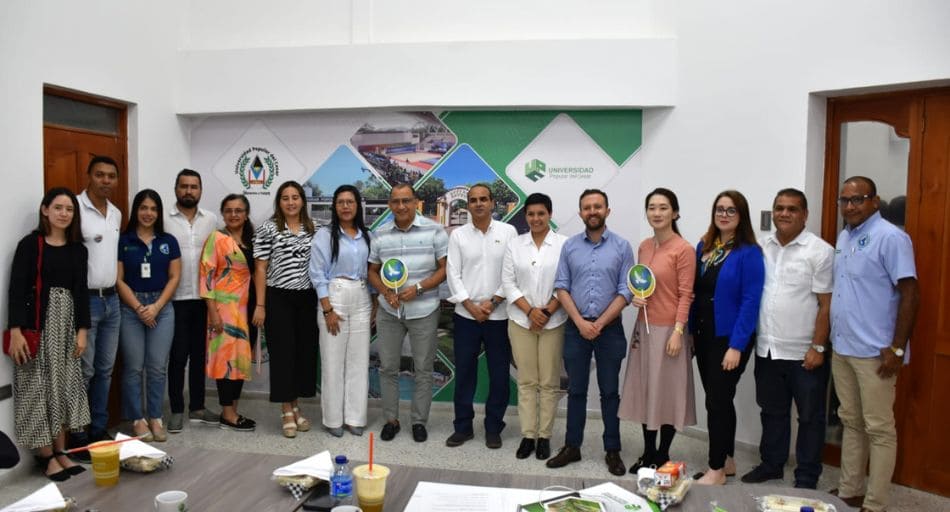 Rector de la UPC recibió la visita del embajador de la República Árabe del Sahara Occidental.
