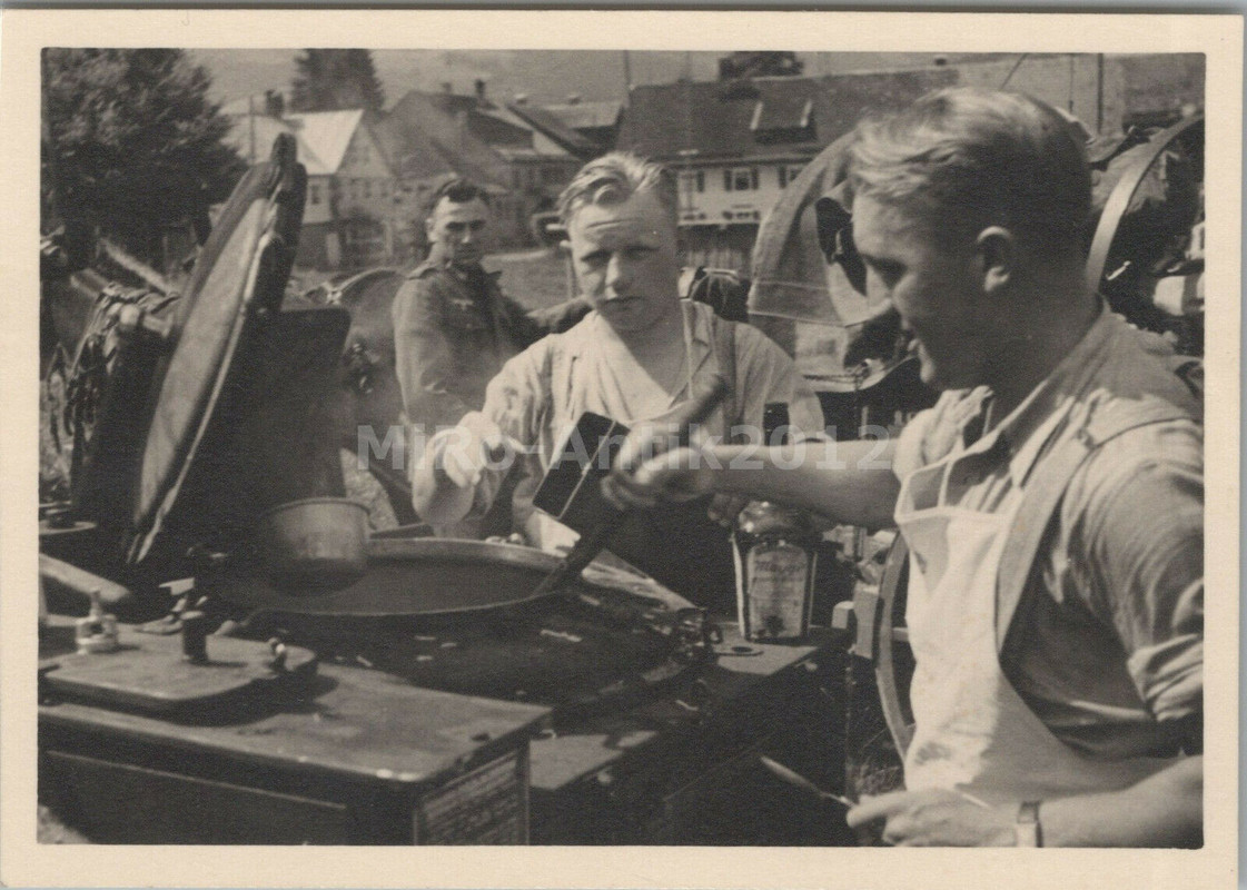 !!!die Feldküche kocht in Krumpendorf 1938
