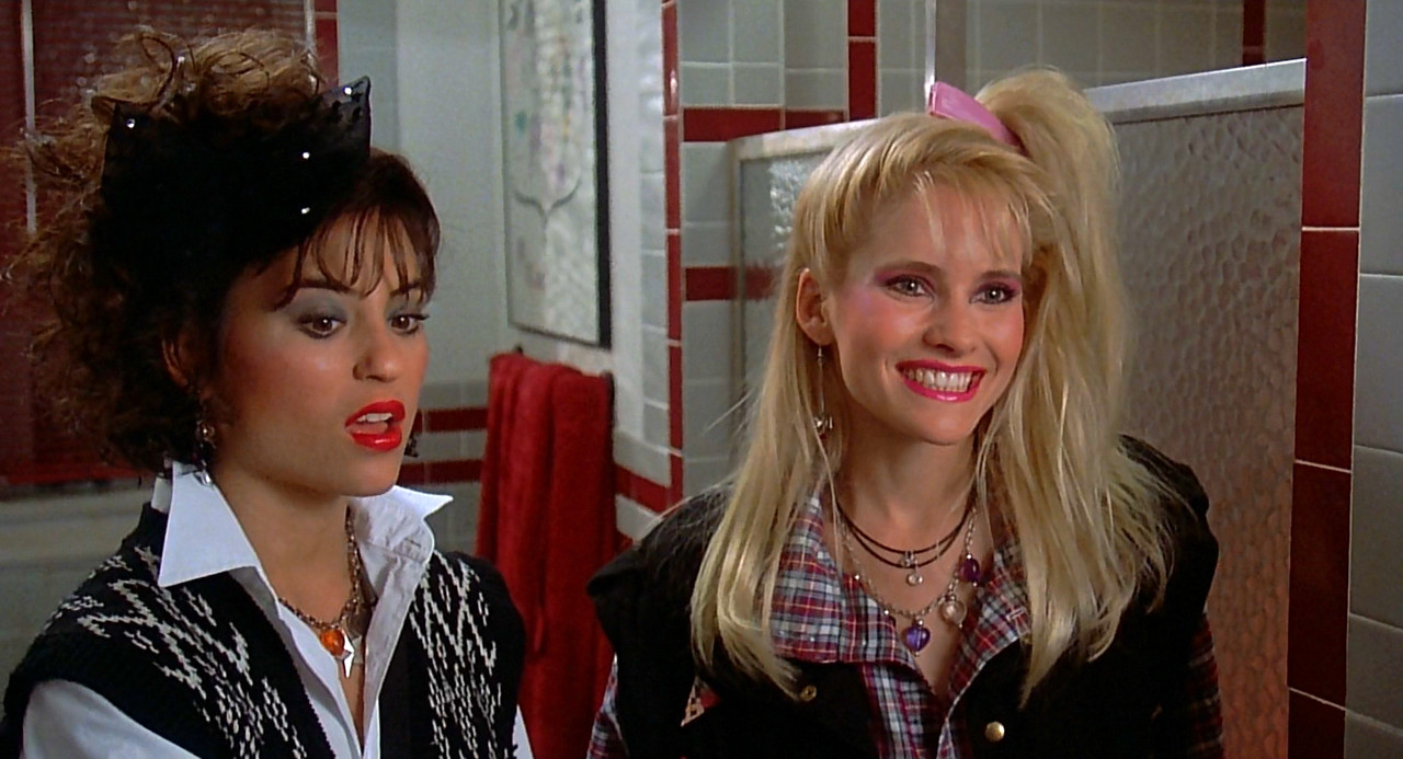 MV5-BNz-Yz-ZTY0-ZDgt-MGZh-OS00-NDQ1-LTk0