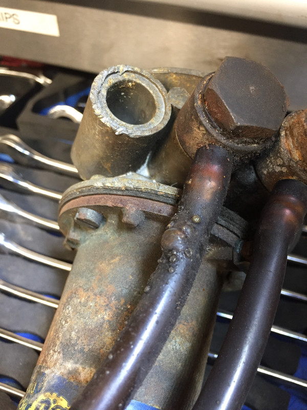 BEE9FF7A-1F57-4EEB-8133-011AFE6C9E13