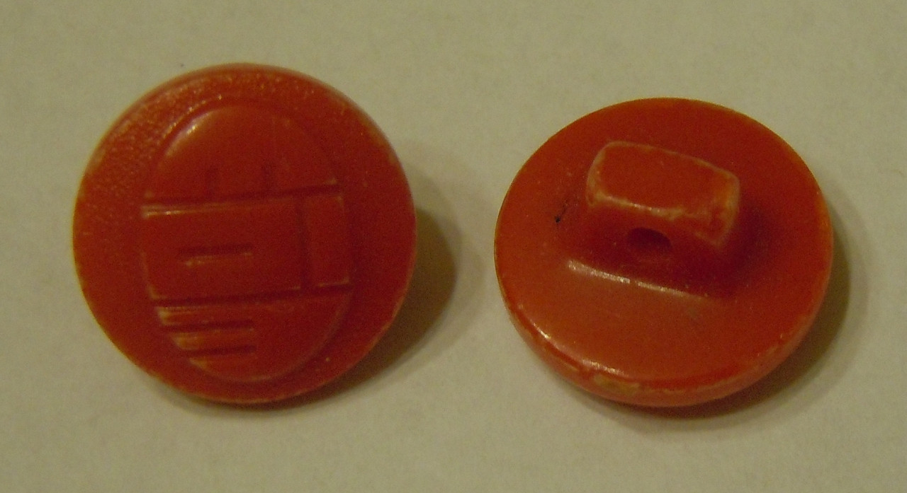 ЕОМ пуговицы 1