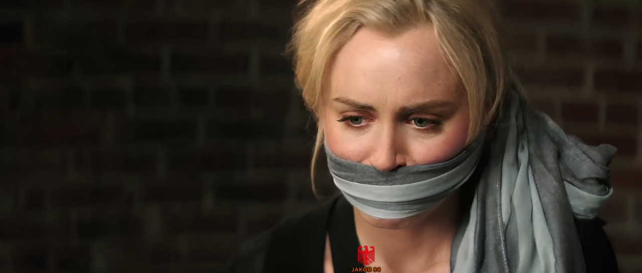 Taylor Schilling 7 - Take Me 2017