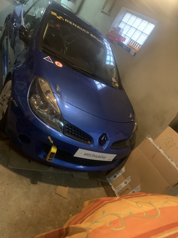 D8246BFA-60B4-40F3-B009-BE866A623AC9