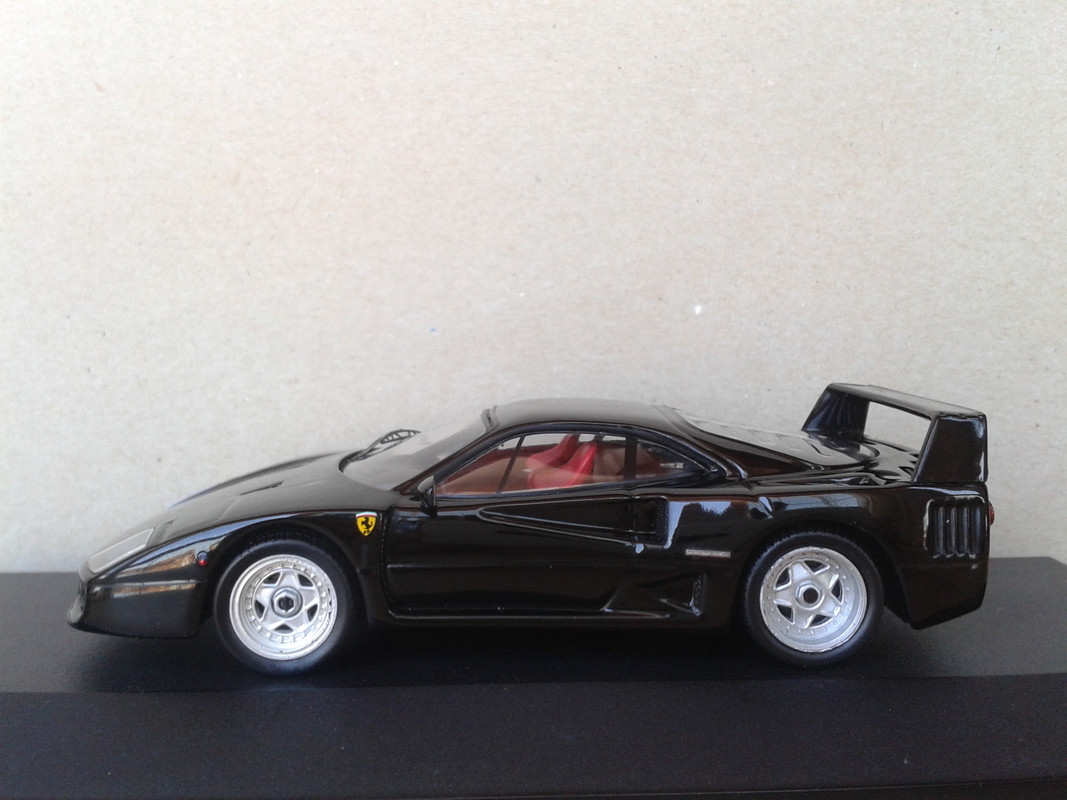 1987 Ferrari F40 (Hot Wheels Elite) (10)