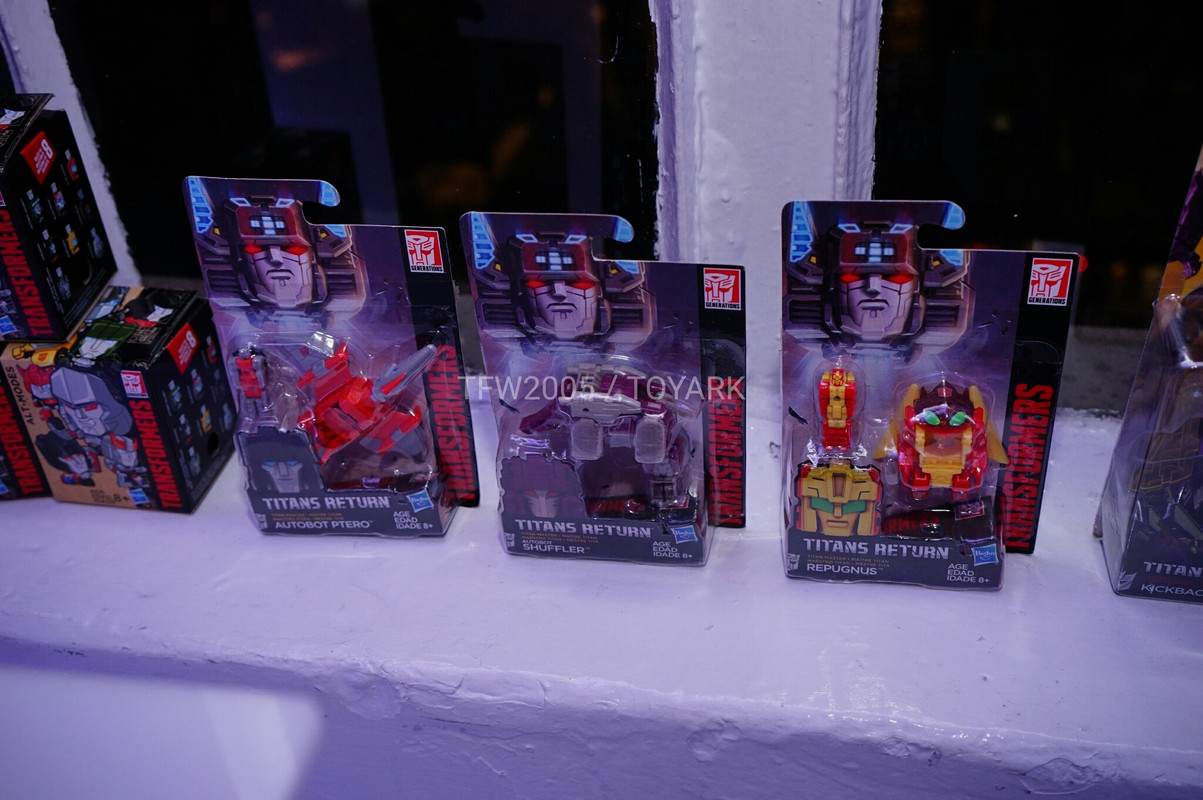 NYCC2016-Titans-Return-075