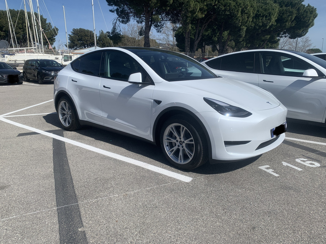 56CE0C5B-4CF0-4902-A4D0-121A5D7628F9