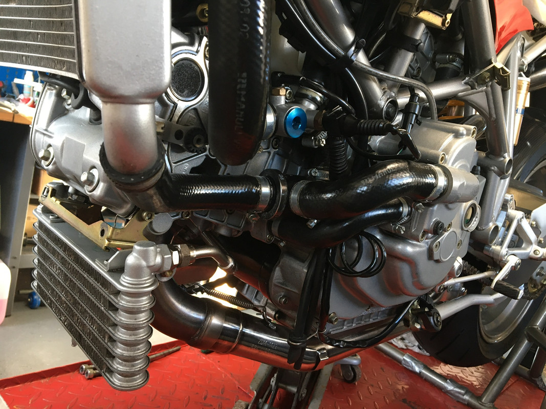 8101BA5F-F436-4E13-B322-C658E7BA9051