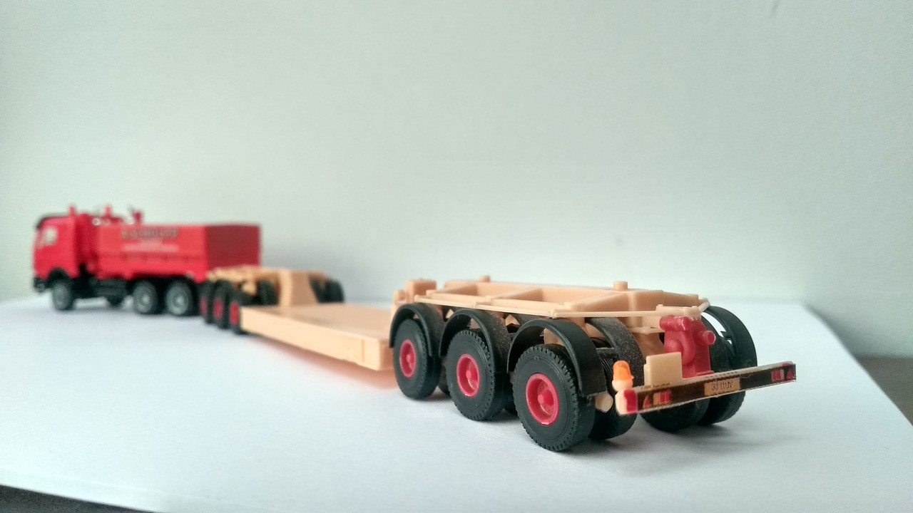 Mach (2689)