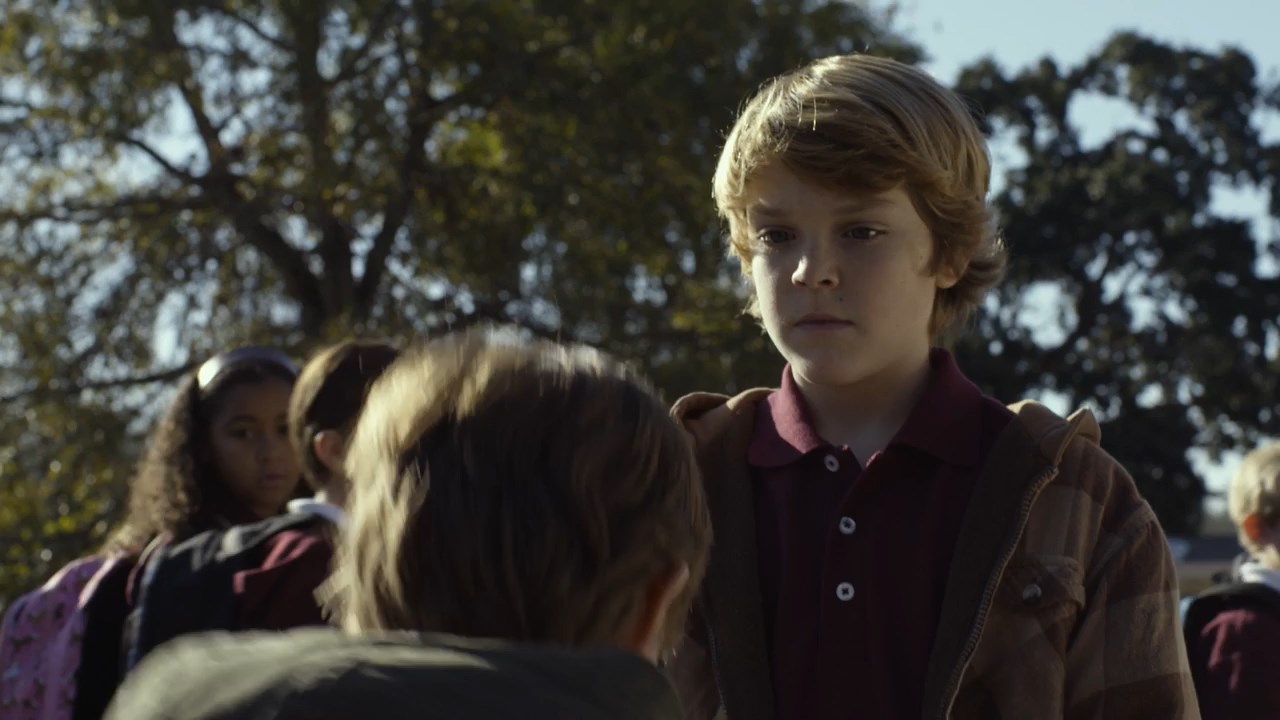 Before I Wake 2016 WebRip [Hindi + Tamil + Telugu + English] 480p, 720p ESub Screenshot